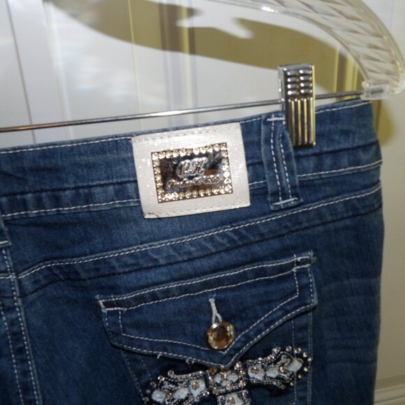12 K USA Jeans size 11 Slightly Distressed Rhinestones - Picture 7 of 7